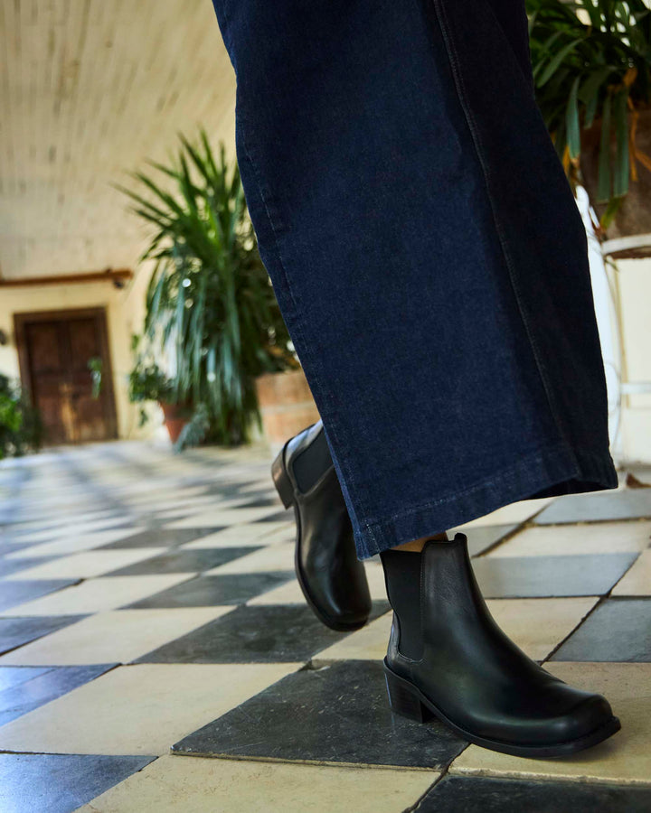 Botín Chelsea Negro