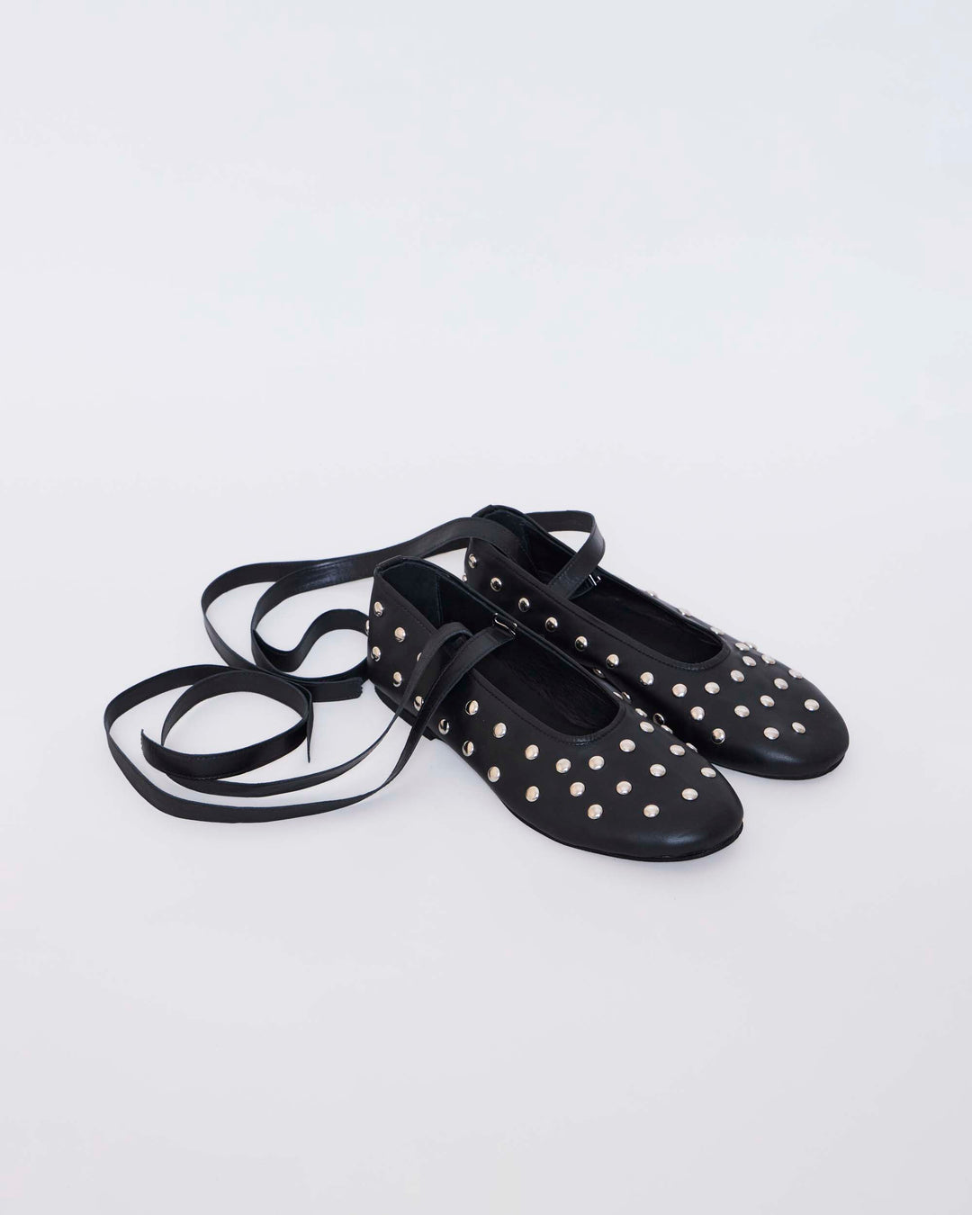 Ballerina Odette Negro