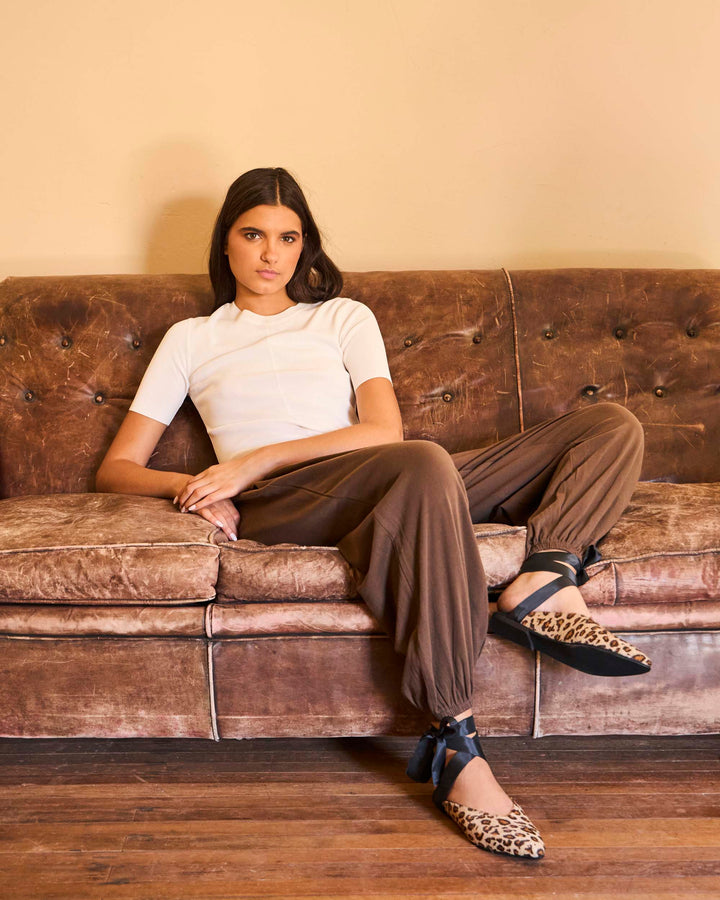 Babucha Lacet Print de cuero para mujer, hecha a mano en Chile | SENA