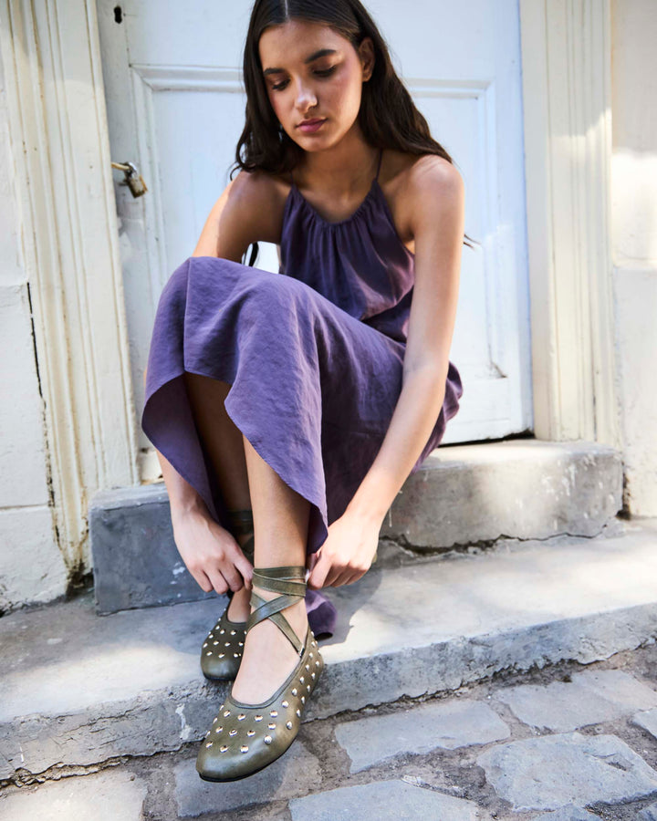 Ballerina Odette Olivo